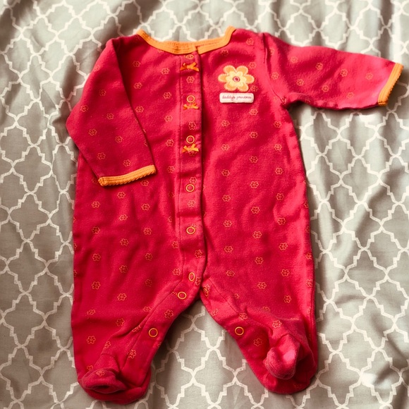 Onsie - Picture 2 of 7